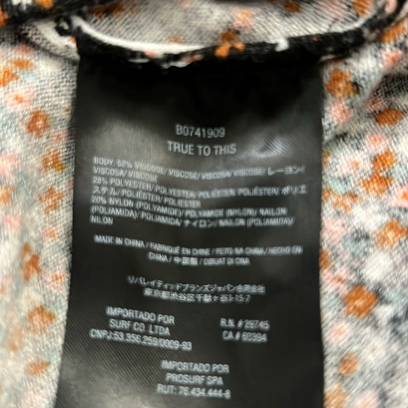 Volcom True to This long sleeve top XS - Picture 5 of 5